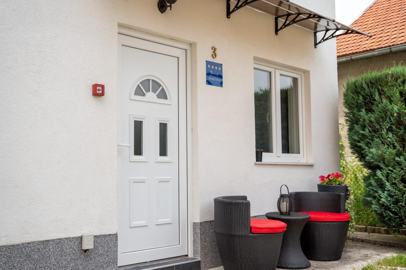 Apartman Mihovil Gospić Zewnętrze zdjęcie